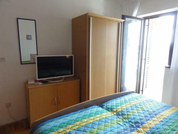 Nice And Cozy Apartment Ferry In Medulin Buitenkant foto