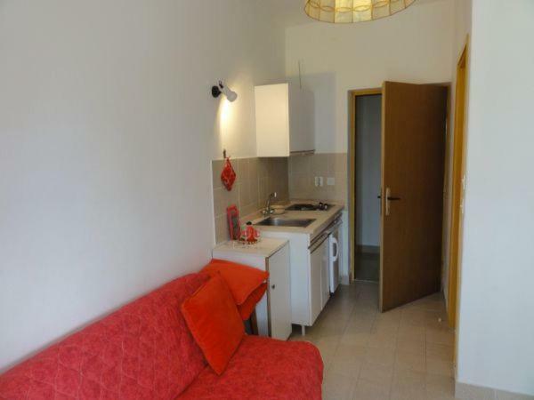 Nice And Cozy Apartment Ferry In Medulin Buitenkant foto
